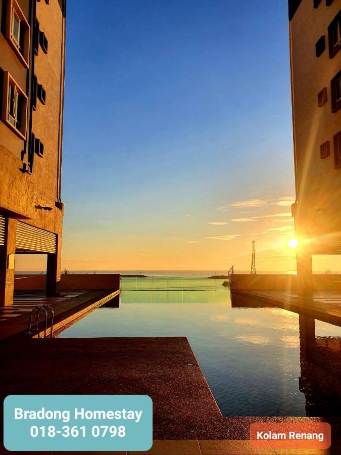 Bradong Homestay - Musllm Only, 3 Queen Bedrooms, Seaview, Infinity Pool, Gym, Near Drawbridge & Ktcc Mall كُوالا تيرينغانو المظهر الخارجي الصورة