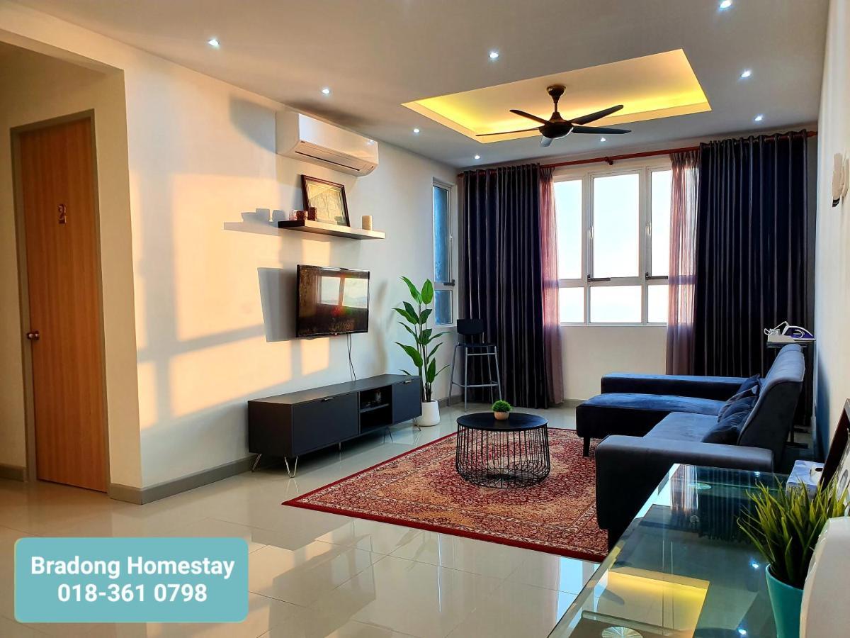 Bradong Homestay - Musllm Only, 3 Queen Bedrooms, Seaview, Infinity Pool, Gym, Near Drawbridge & Ktcc Mall كُوالا تيرينغانو المظهر الخارجي الصورة